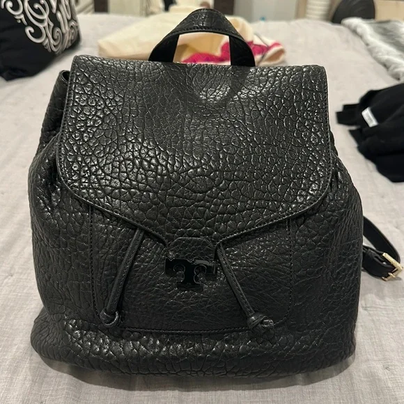 Great Brand New Tory Burch Backpack Virginia Metallic Flap Backpack: Women main image 2